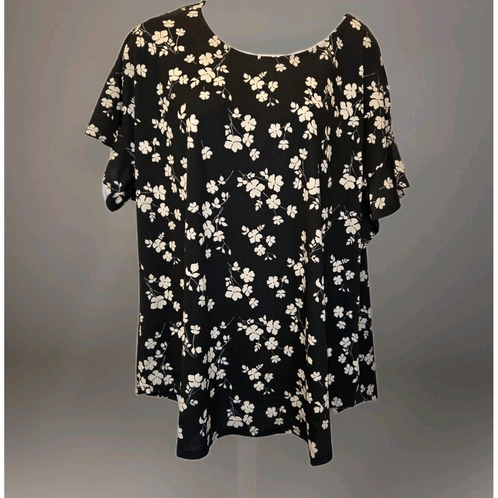 NWT Jules & Leopold Women's Top Black w/ Cream Floral Design Flutter Sleeves 2X